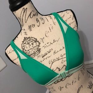 Green Lululemon sports bra